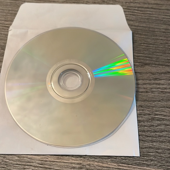 Minions / BUNDLE AND SAVE ON MOVIES - Picture 9 of 13